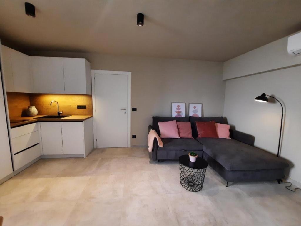 Apartments Alice 로비니 외부 사진